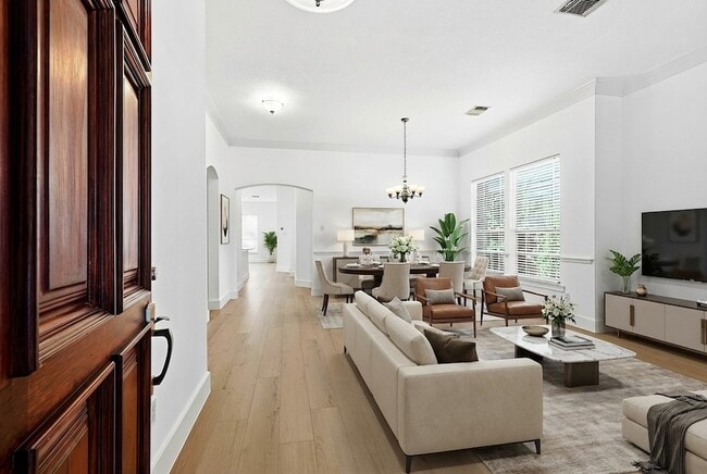 Building Photo - 7835 Stone Oak Ct