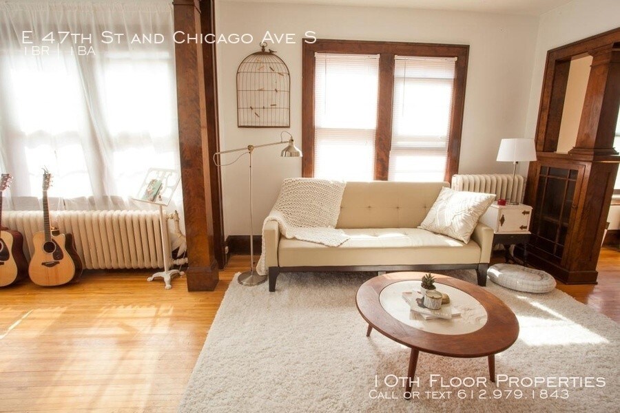 Building Photo - 4652 Chicago Ave