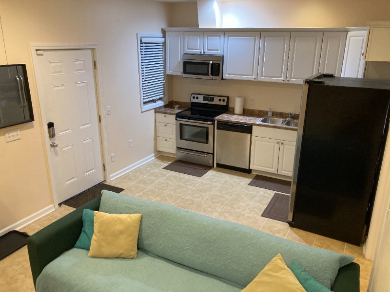 Foto principal - 238 N Crestwood Dr