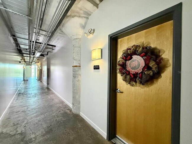 Foto del edificio - 101 N 12th St