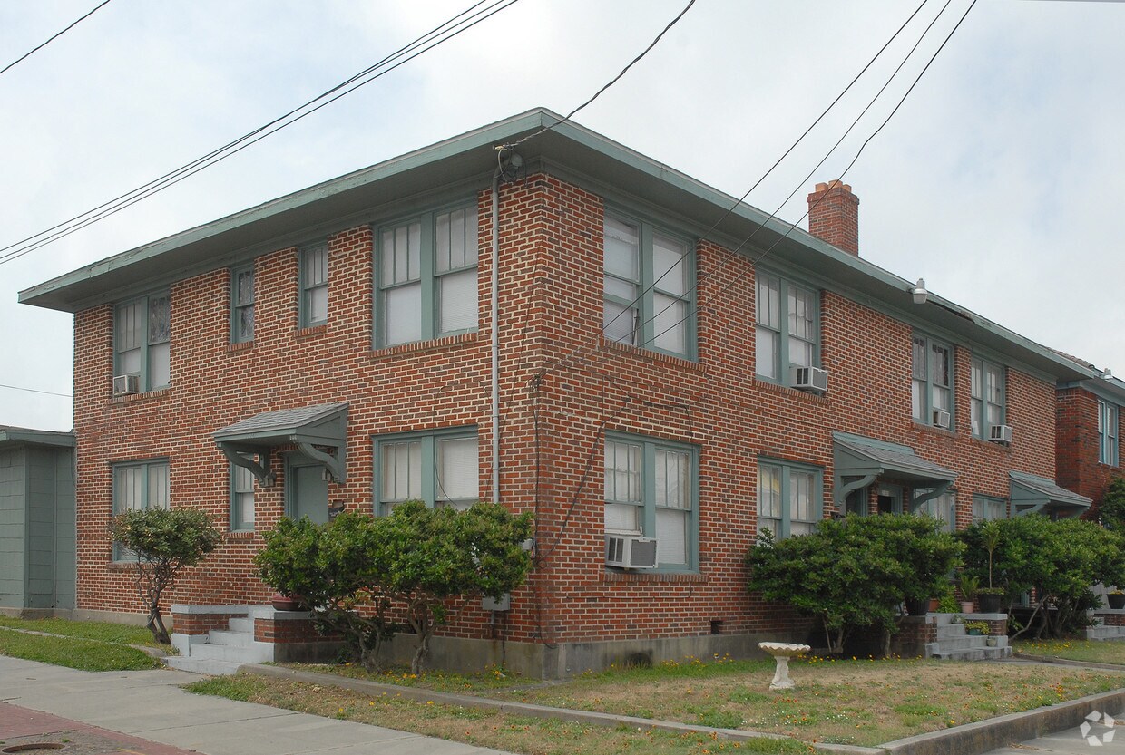Primary Photo - 2101 Avenue P