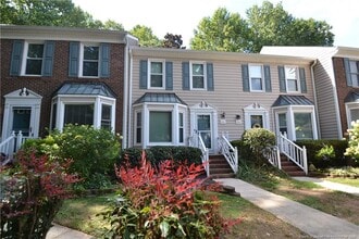 Building Photo - 306 Beechtree Dr