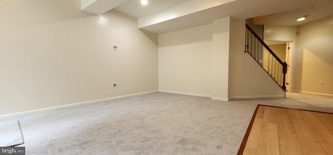 Foto del edificio - 13047 Quate Ln