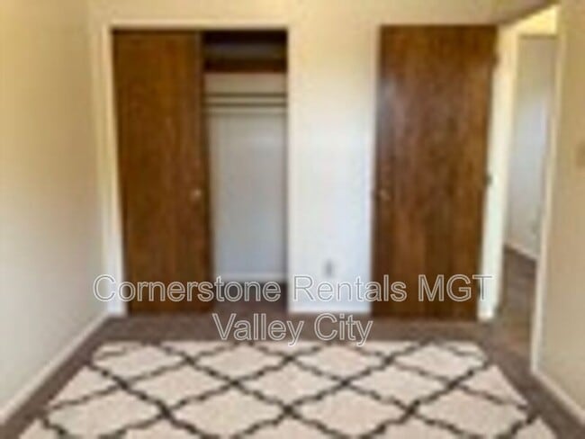 Foto del edificio - 807 3rd St SW