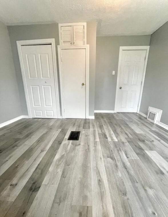 Building Photo - Spacious 2 Bed / 1 Bath House| $1999/month - Parking Included