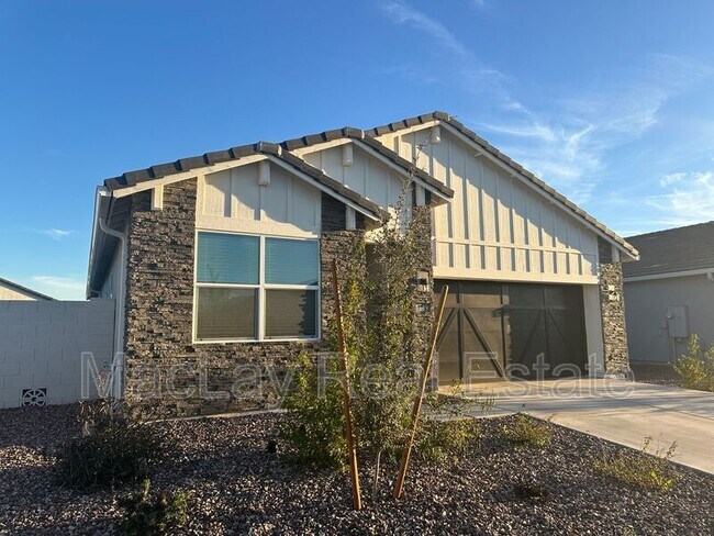 Building Photo - 1349 W Highland Rd