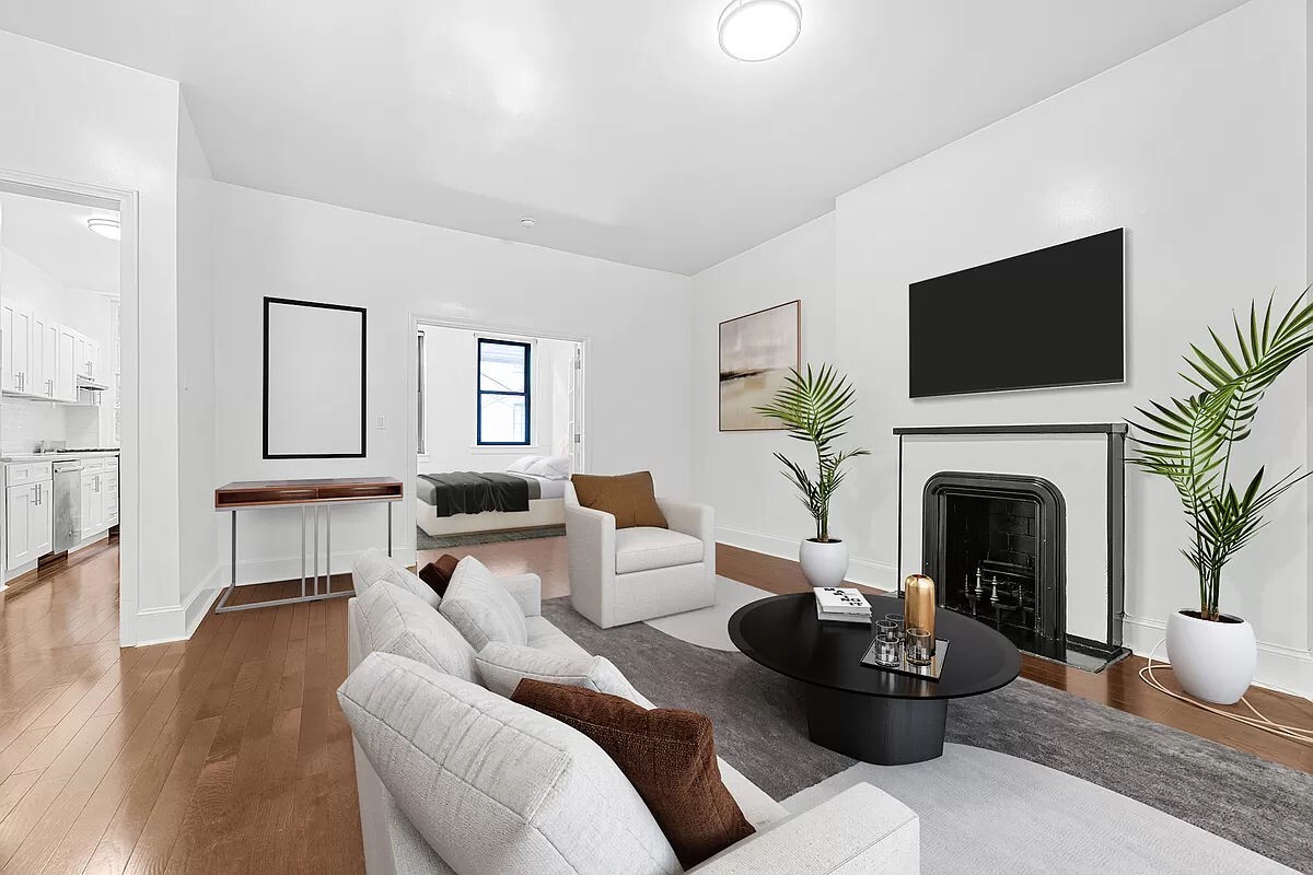 Primary Photo - 26 West 11th Street