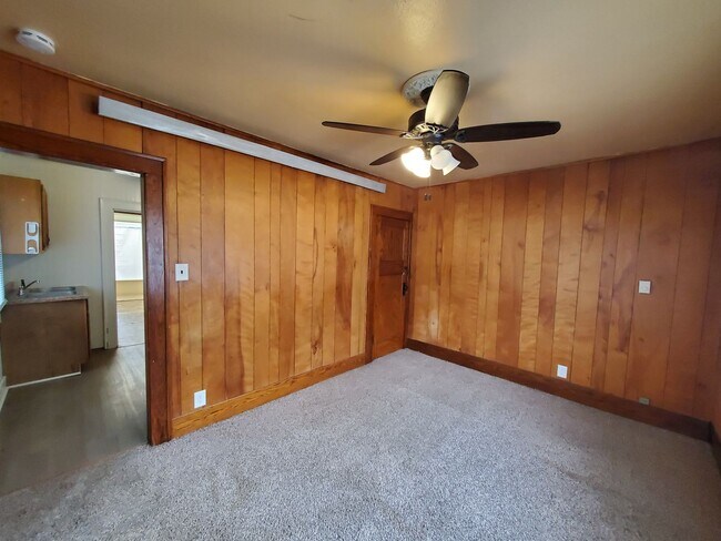 Foto del edificio - 808-810 W 2nd St