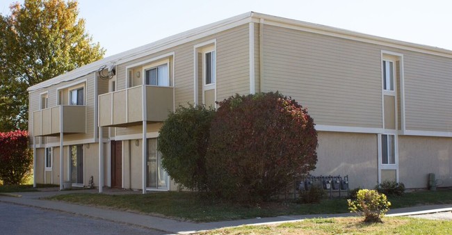 Building Photo - Gene Field Apartments