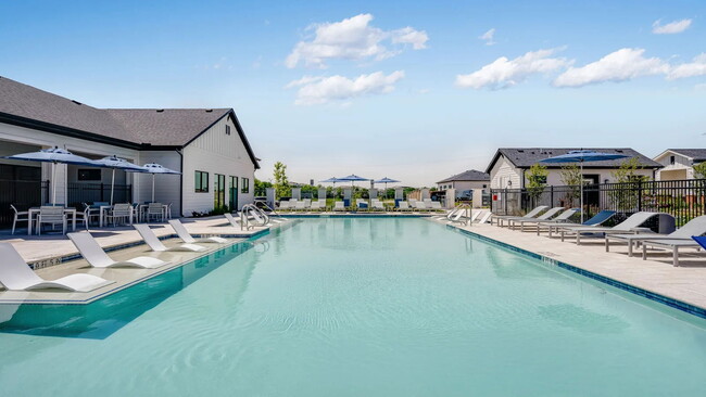 Building Photo - 220 W Melissa Rd