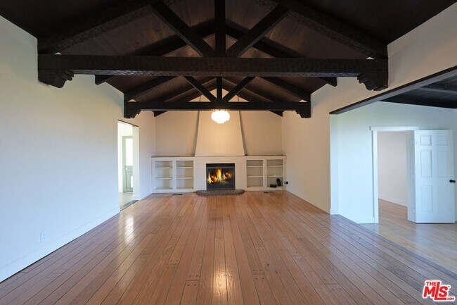 Foto del edificio - 11764 Laurelcrest Dr