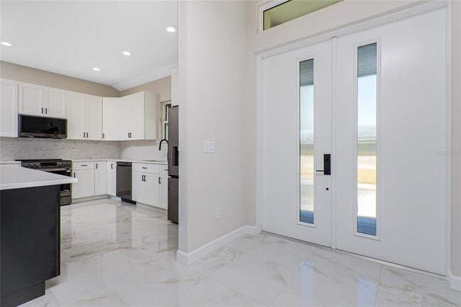 Foto del edificio - 242 Brig Cir W