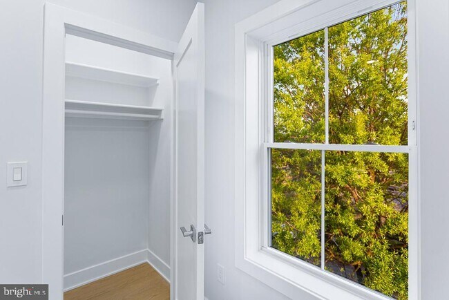 Foto del edificio - 1109 Fern St NW