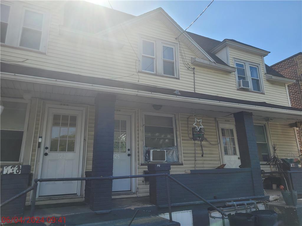 125 S Church St Unit 2, Nazareth, PA 18064 Room for Rent in Nazareth