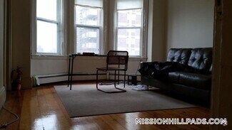 Building Photo - 1574 Tremont St