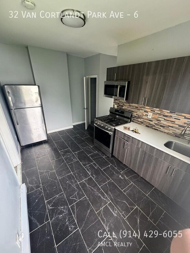 Photo - 32 Van Cortlandt Park Ave Apartment