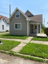 Building Photo - 2133 Webb St