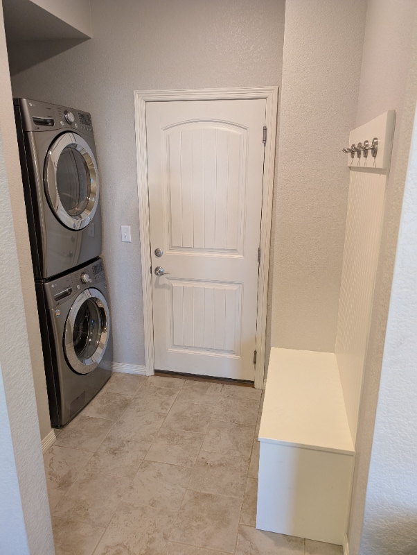 Foto del edificio - 3056 County Fair Ln