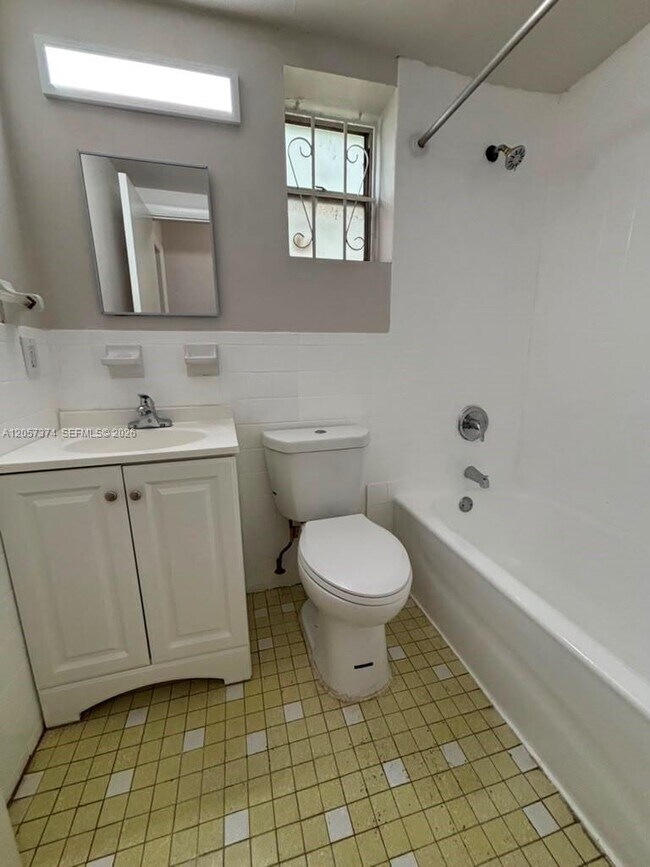 Foto del edificio - 14140 NW 24th Ct