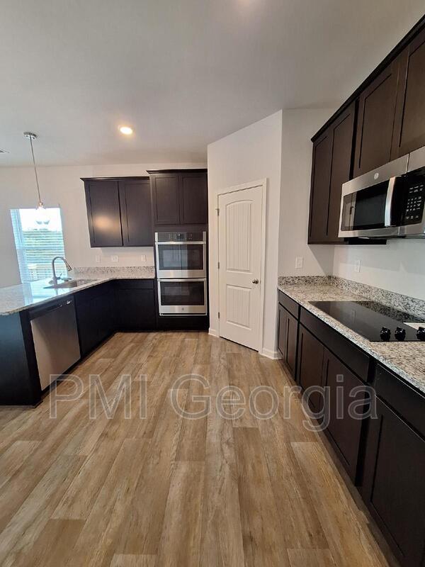 Foto del edificio - 510 Overlook Road