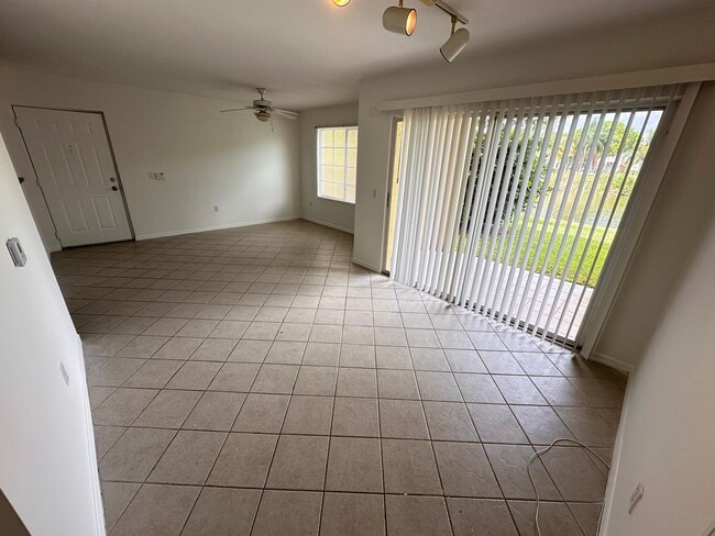 Building Photo - 4171 San Marino Blvd