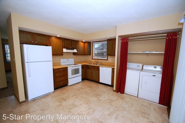 Building Photo - 2 br, 1 bath House - 58244 Country Road 23