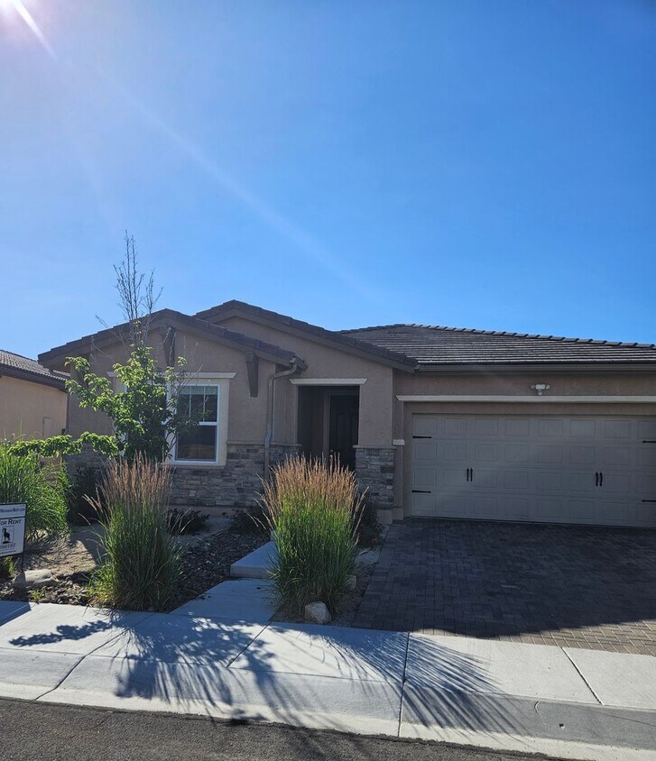 Foto principal - Pristine One Story South Reno