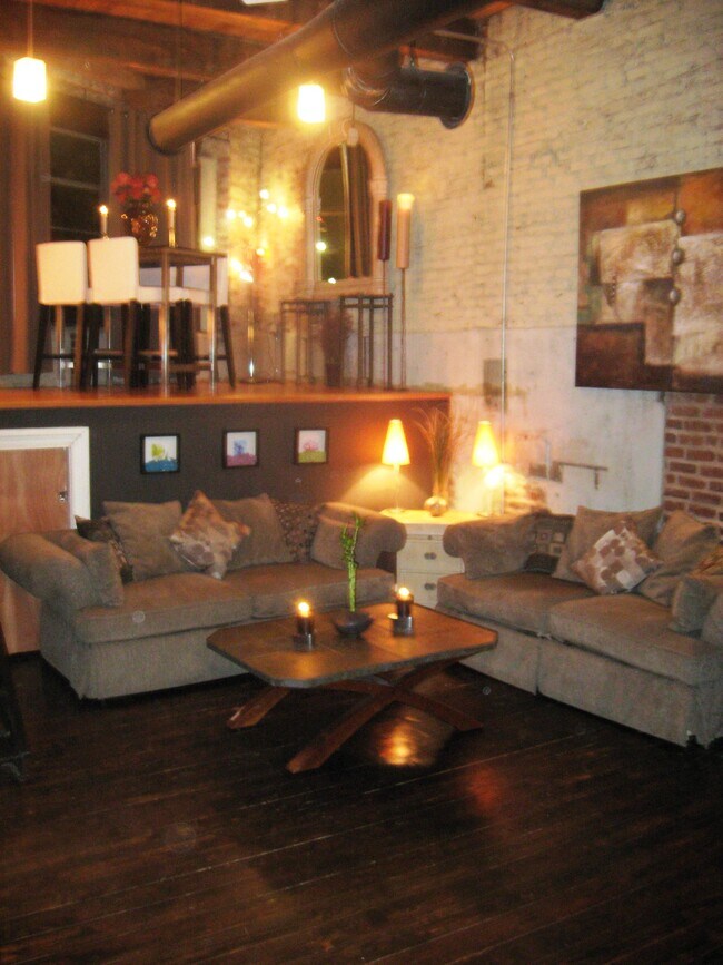 Foto del edificio - 326 Nelson St SW