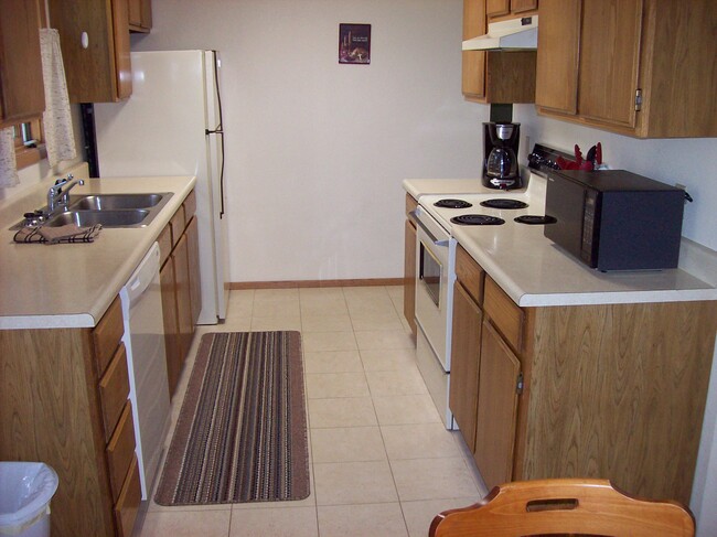 COCINA - 33820 Polar St