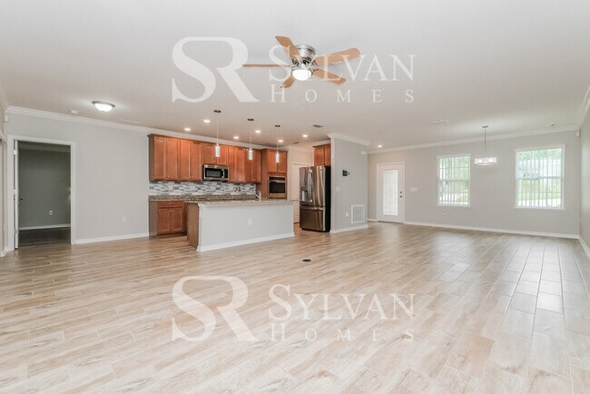 Foto del edificio - Feel welcome and comfortable in this charming home