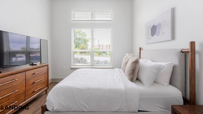 Foto del edificio - 1310 Hillside Ave