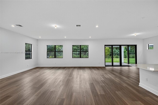 Foto del edificio - 2722 NW 87th Ter