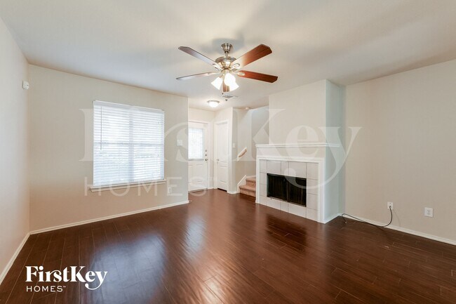 Foto del edificio - 29635 Evergreen Hills Dr