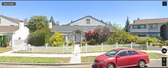 Building Photo - 1549 Brookvale Dr