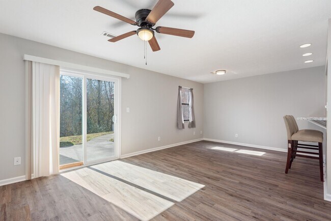 Photo - 2909 La Villas Dr Townhome