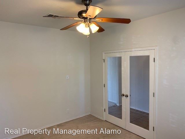 Building Photo - 3 br, 2.5 bath House - 2640 War Admiral