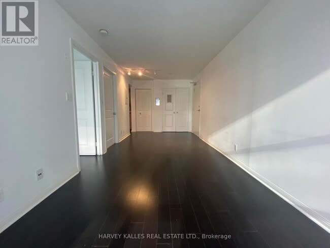 Building Photo - 11 St Joseph St