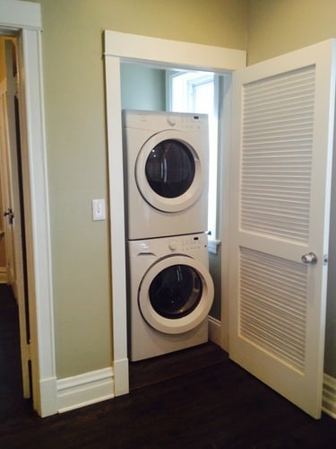 Foto del edificio - 2960 N Elston Ave