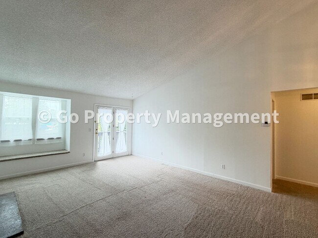 Foto del edificio - 7899 Allison Way
