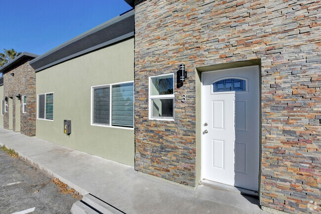 Building Photo - 1774 Willow Trl