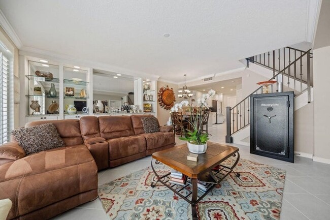 Building Photo - 2117 Tigris Dr