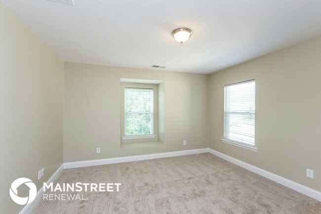 Foto del edificio - 3011 Kraus Glen Dr