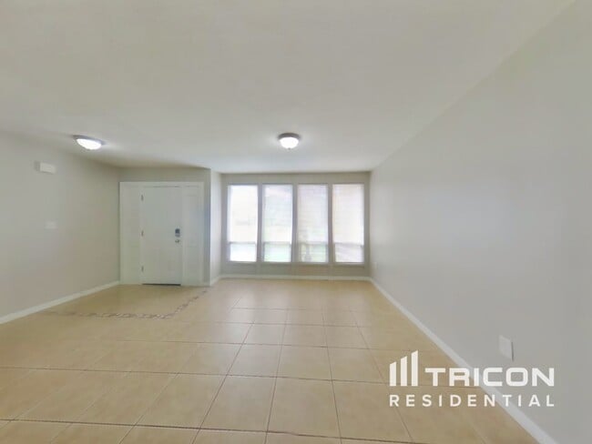 Building Photo - 217 S Shadow Bay Dr