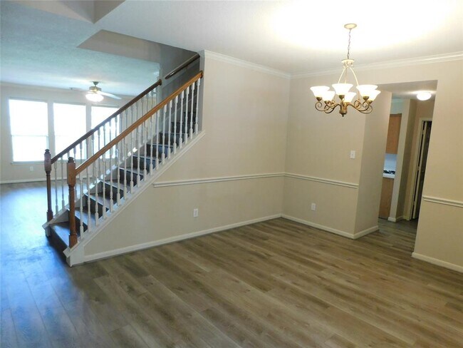 Building Photo - 21550 Oak Park Trails Dr