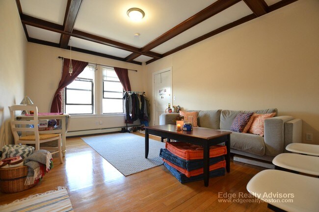 Building Photo - 1738 Commonwealth Avenue