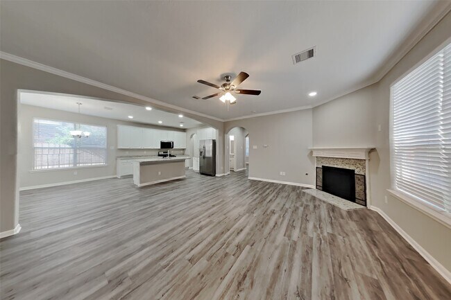 Foto del edificio - 17262 Lafayette Hollow Ln