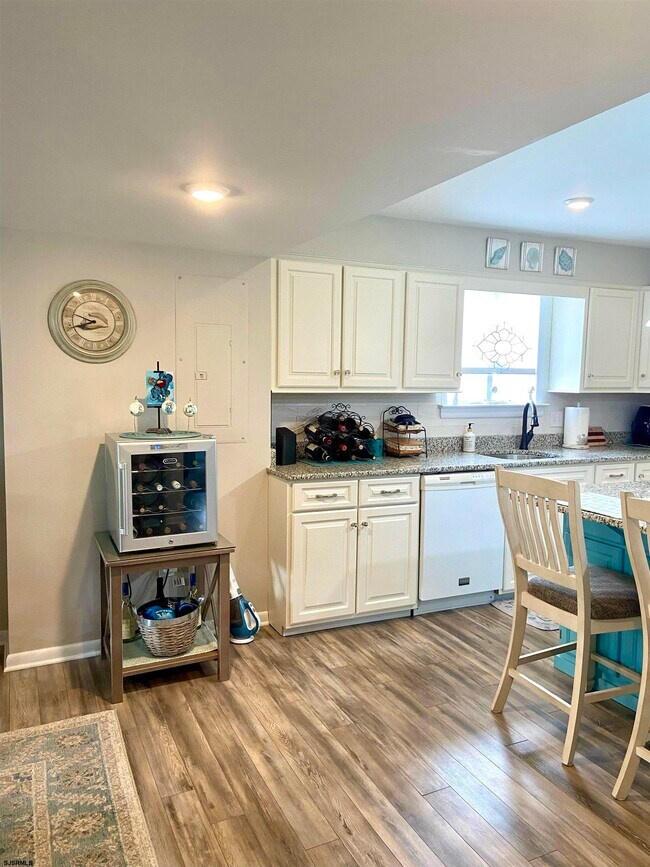 Foto del edificio - 9103 Amherst Ave