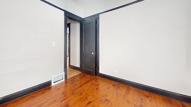 Foto del edificio - 6714 Ottawa Rd