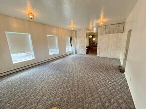 Building Photo - 55 S Main St