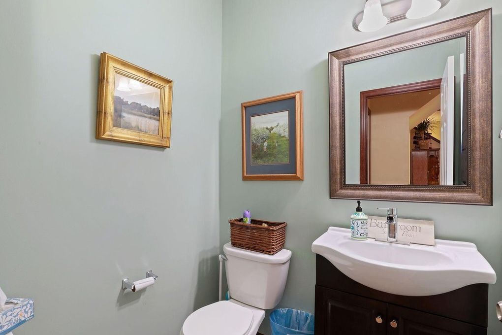 Foto principal - 8506 Emery Pkwy N